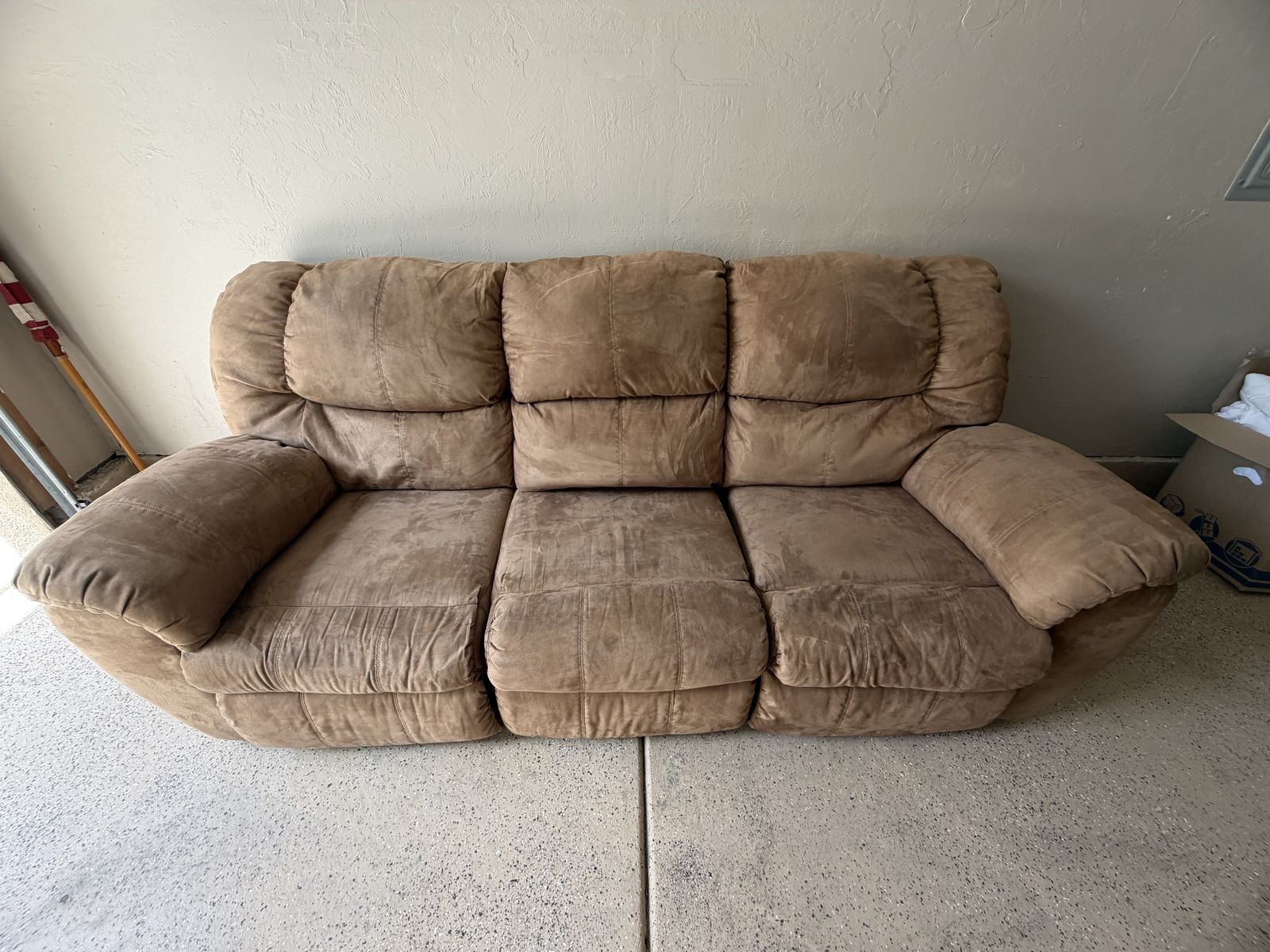 Main image 5