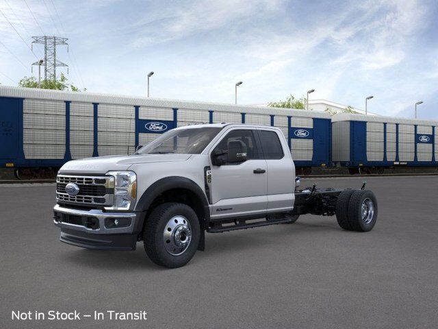 2026 Ford F-450 Super Duty XLT