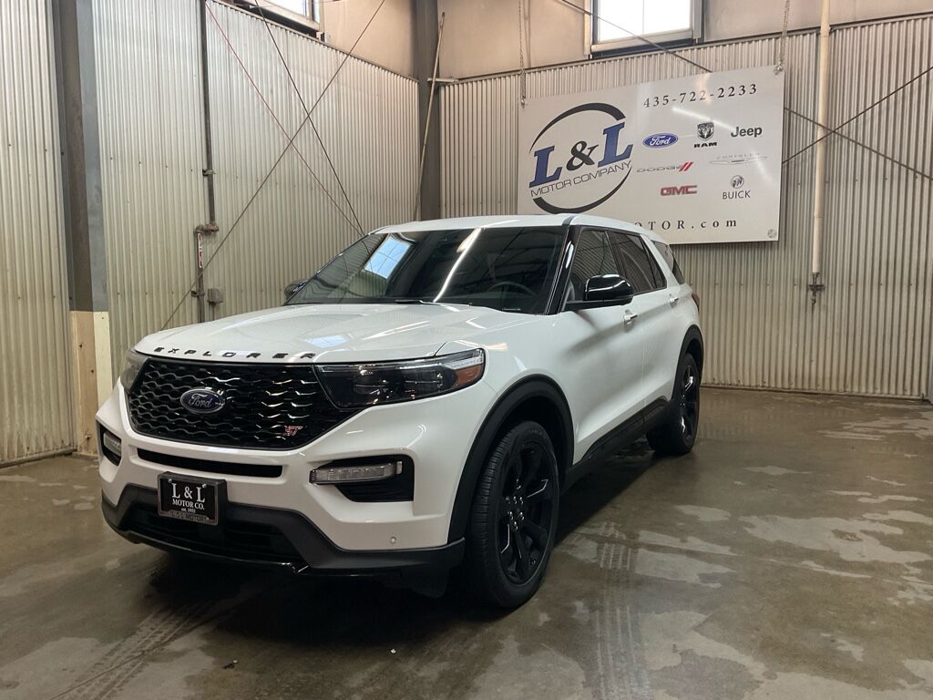 2022 Ford Explorer ST