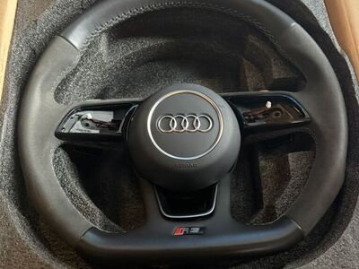 2018 AudI RS3 OEM steering Wheel.
