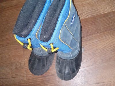 Sporto Kids Winter Snow Boots Blue and Black - Size 13