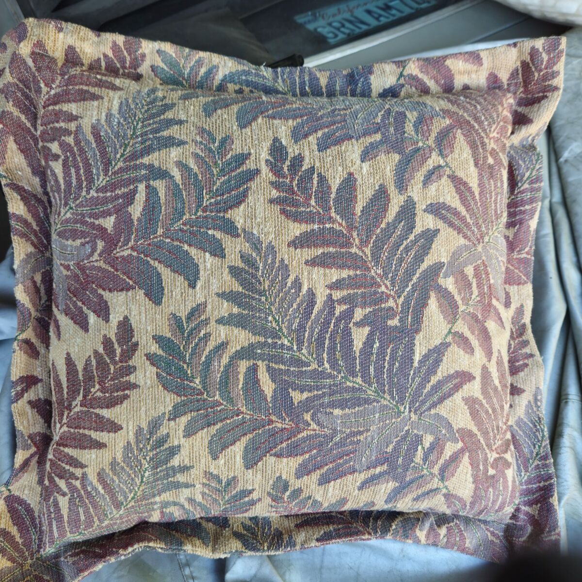 [2] Interior Designers 20"X20" Decor Pillows