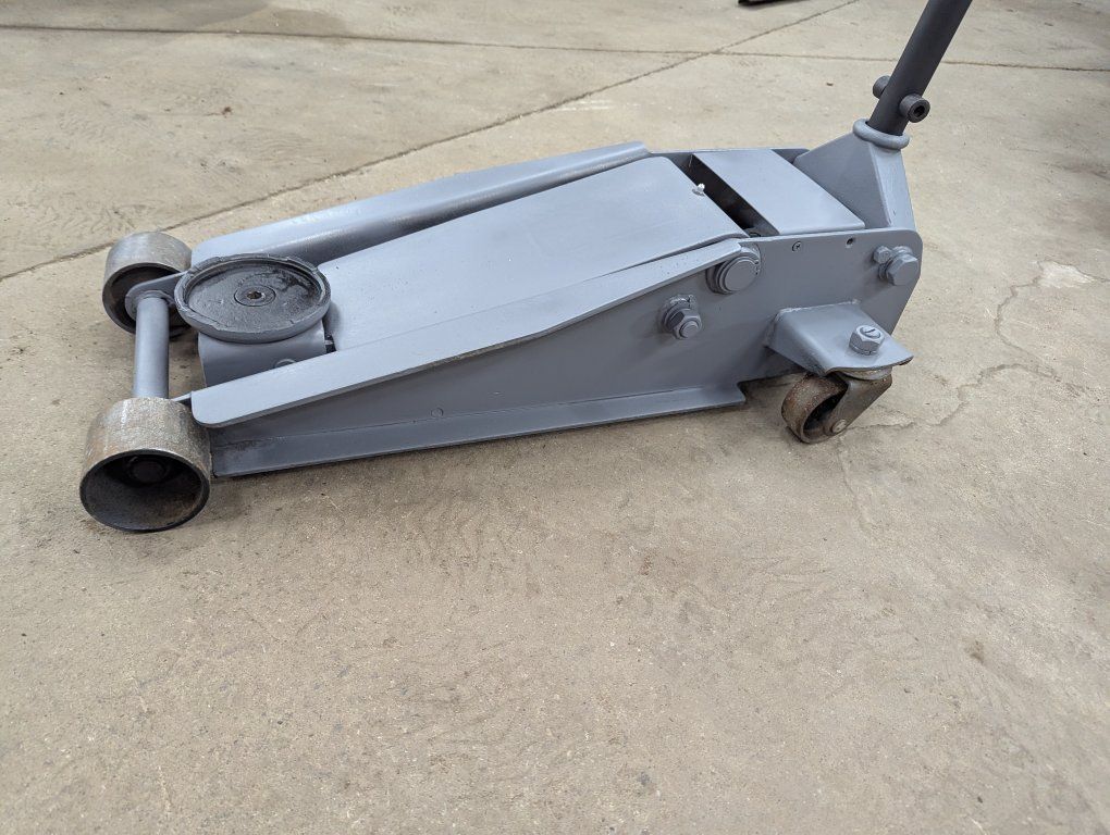 3 TON HEAVY DUTY FLOOR JACK
