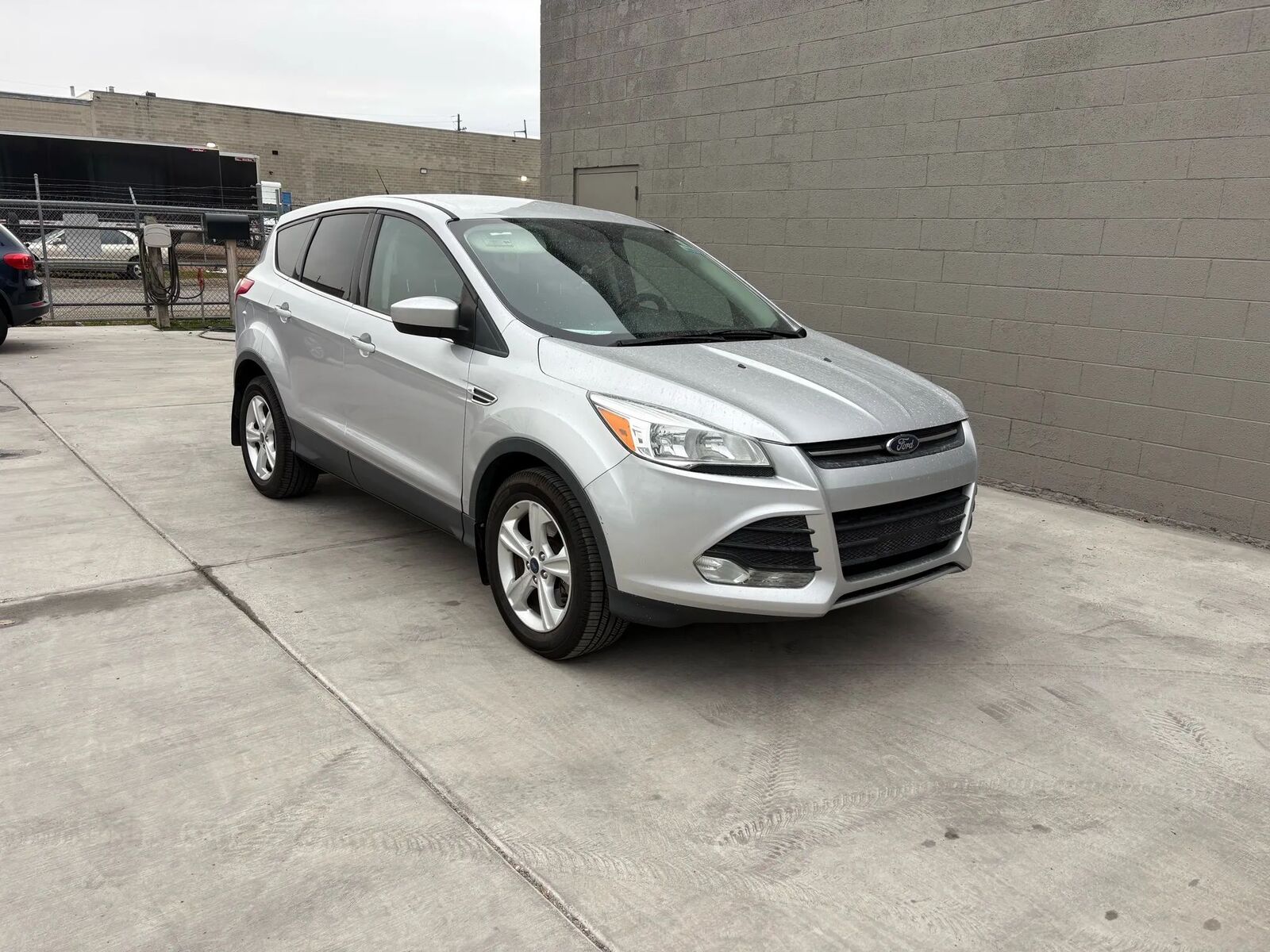 2016 FORD ESCAPE SE