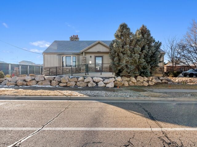 Commercial Office Suite for Lease – Private Professional Space – $1.73/month, utilities included