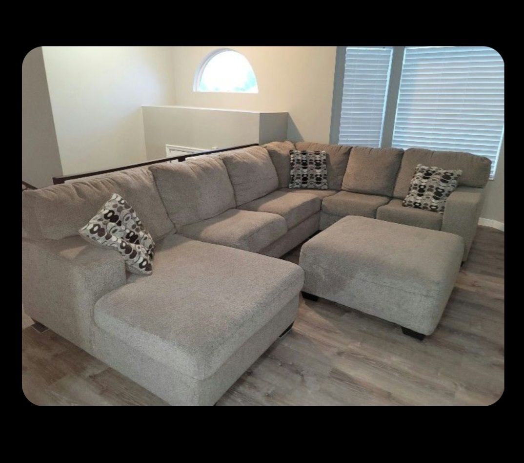 3 Piece Sectional w/ ottoman
