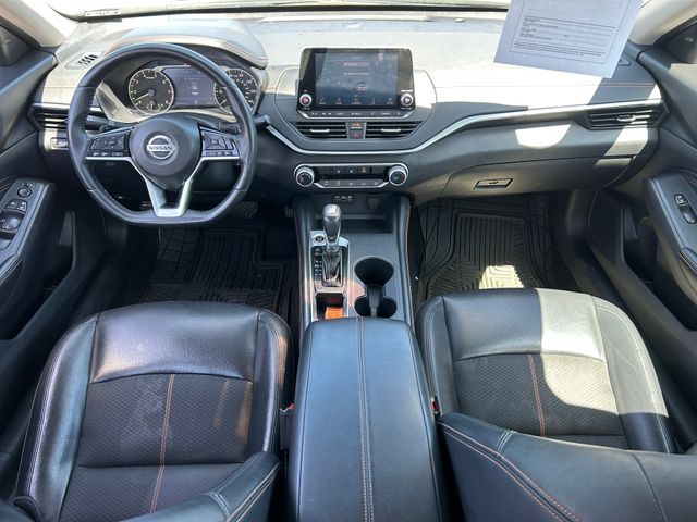 Main image 29