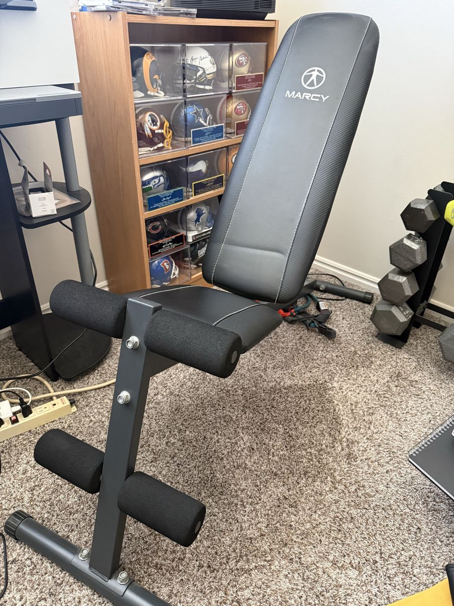 Weight Bench (adjustable)