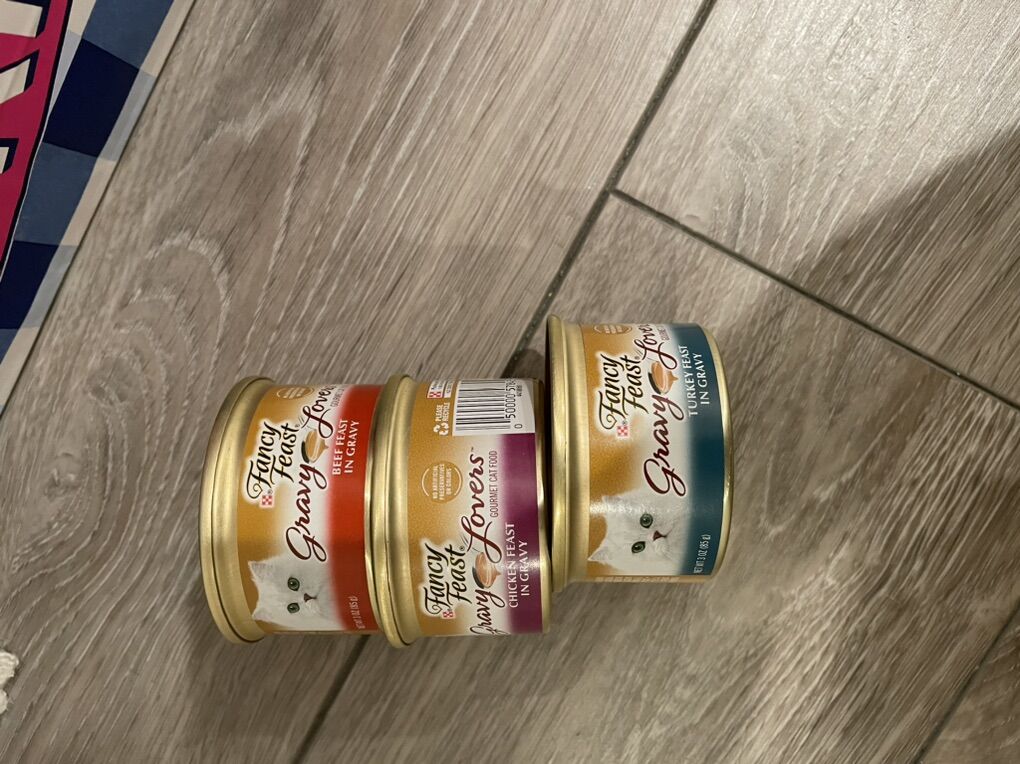 Fancy Feast Cat Food
