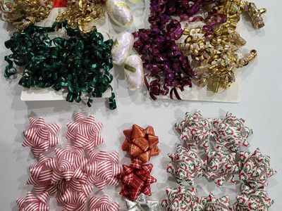 **NEW BOWS & RIBBON LOT**
