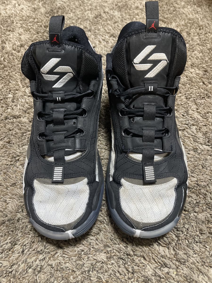 Air Jordan Luka 2s (like new) men’s 11.5