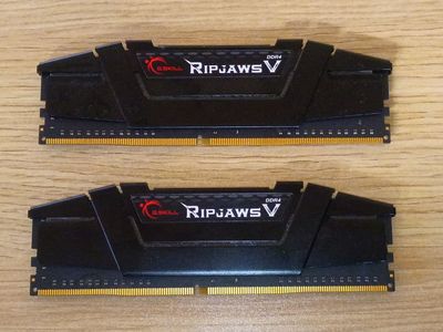 G.Skill RipJaws V Memory - 16GB (2x8) DDR4-3200 CL16-18-18-38 - F4-3200C16D-16GVKB