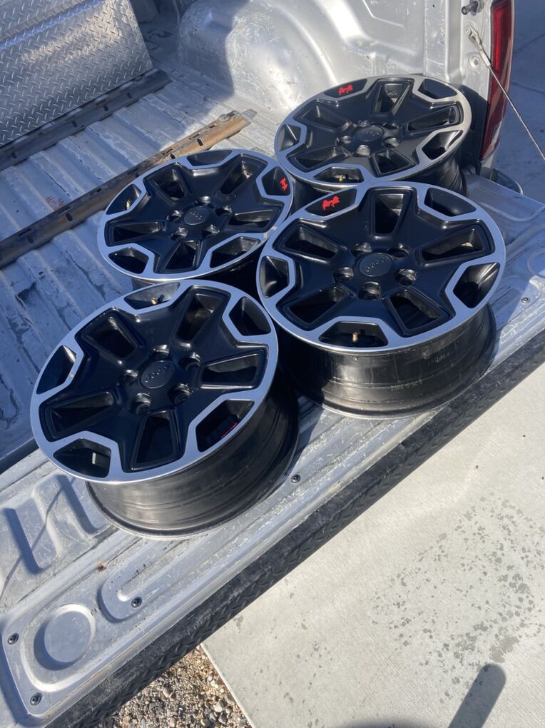 Jeep JKU Wheels Take Off Wheels