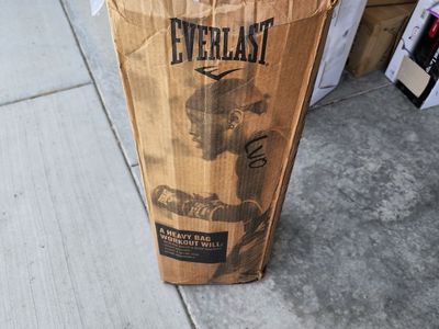 New Everlast heavy bag