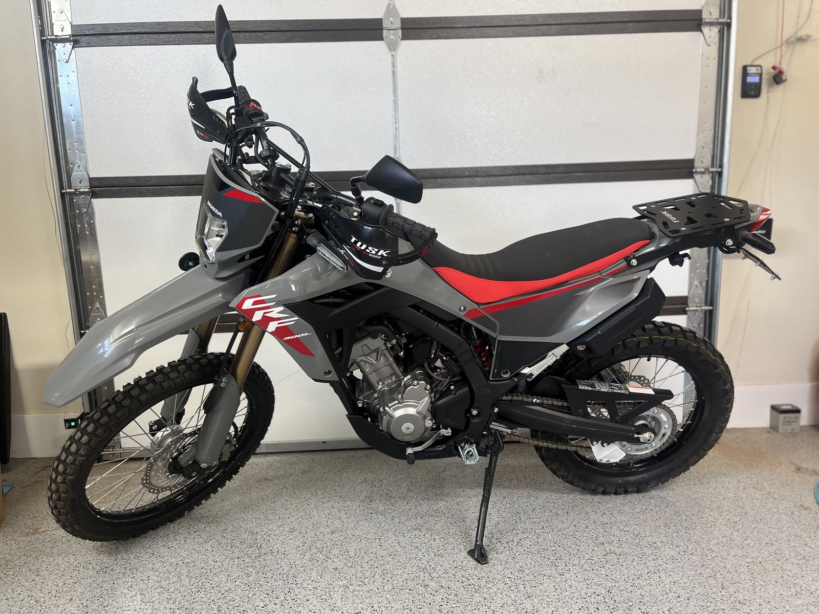 2025 CRF300LS