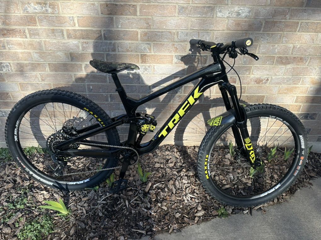 2022 Trek Slash 9.8 Carbon SRAM AXS Large