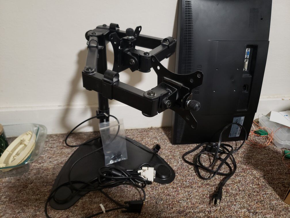 Monitor Stand + Samsung Monitor + Accessories