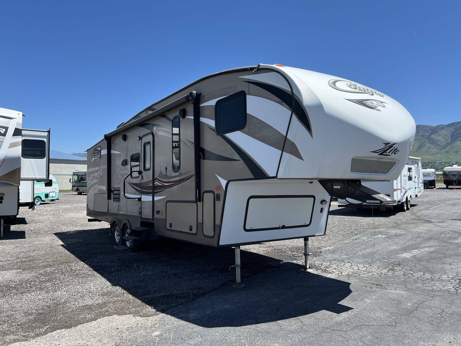 2016 KEYSTONE COUGAR 29RBS