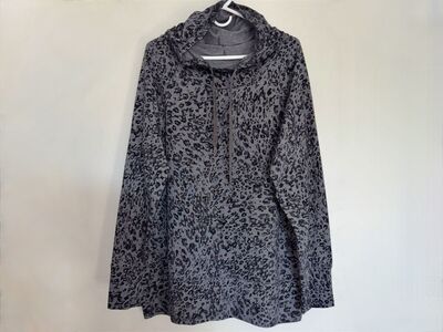 Cuddl Duds Lightweight Comfortwear Gray Leopard Print Hoodie - Size 2X