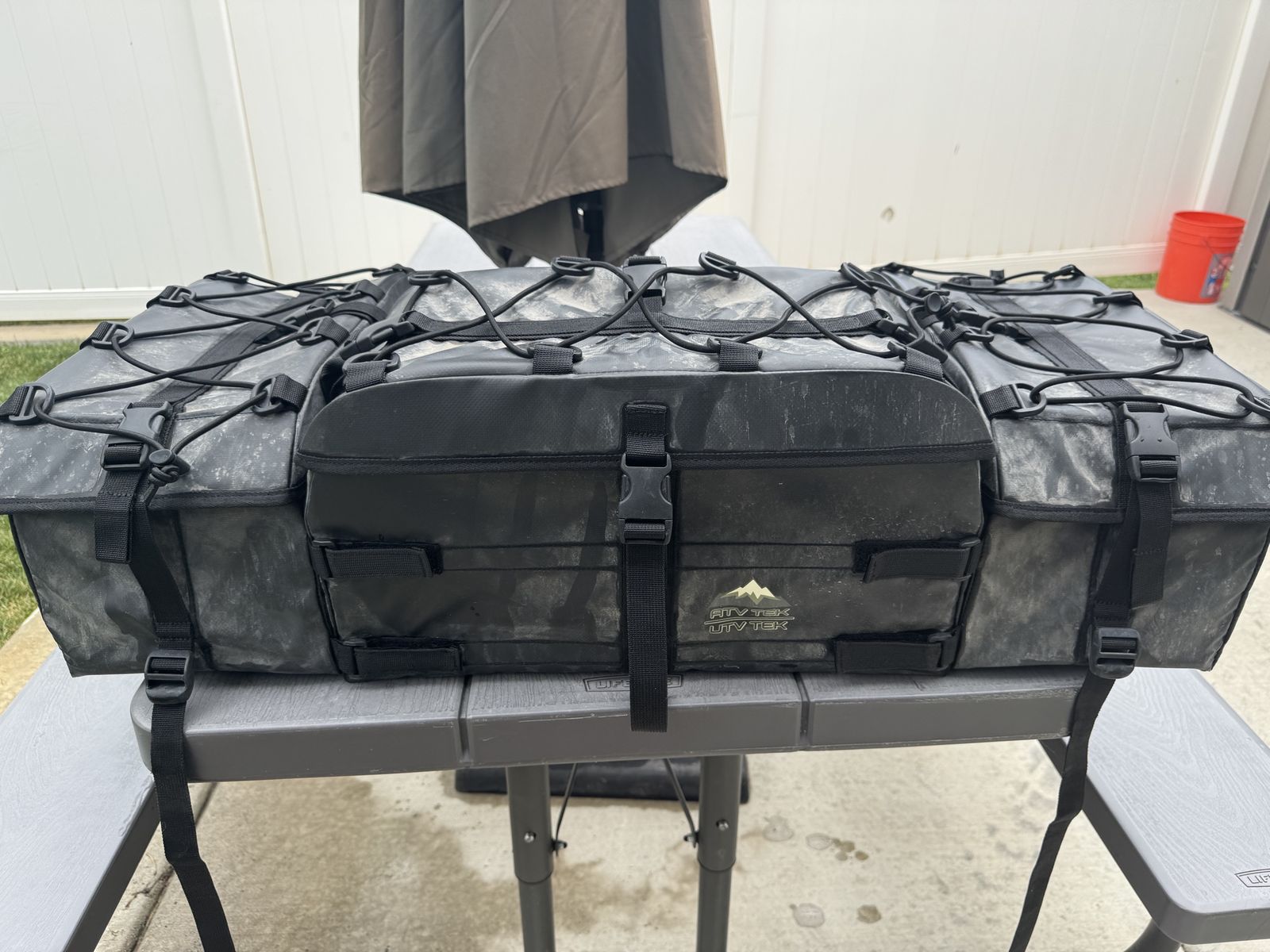 Main image 6