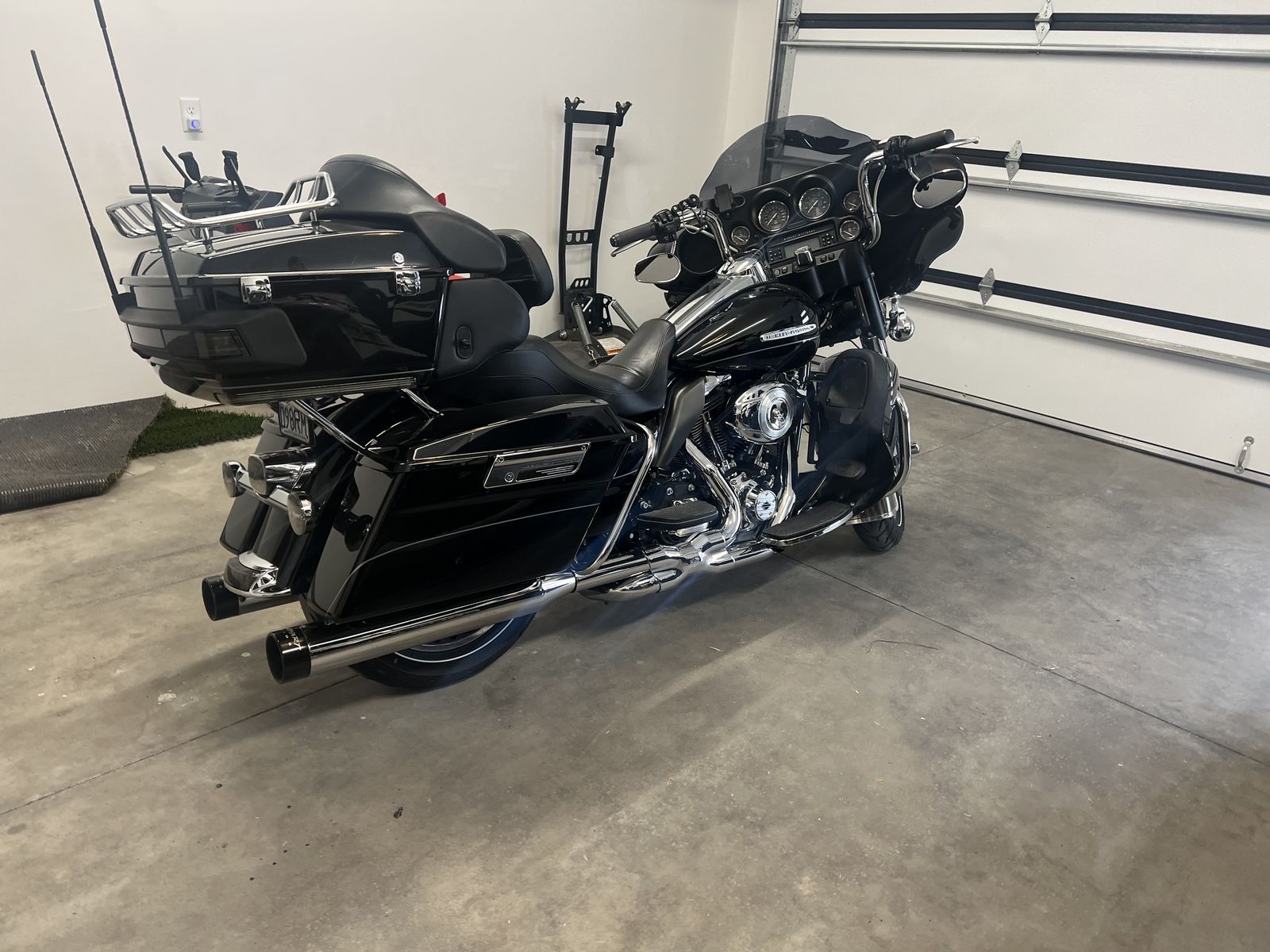 2013 Harley Davidson FLHTK Electra Glide Limited