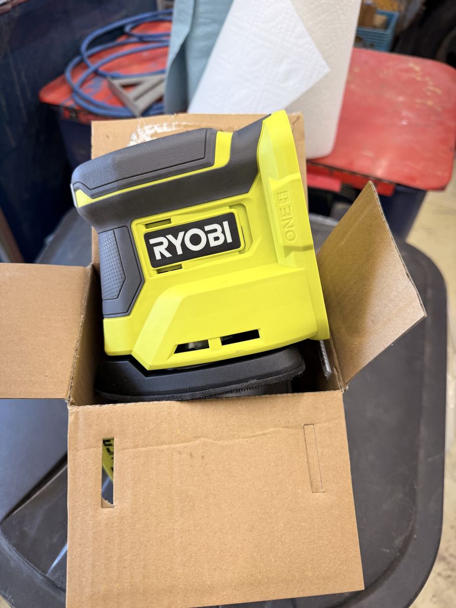 Ryobi Sander