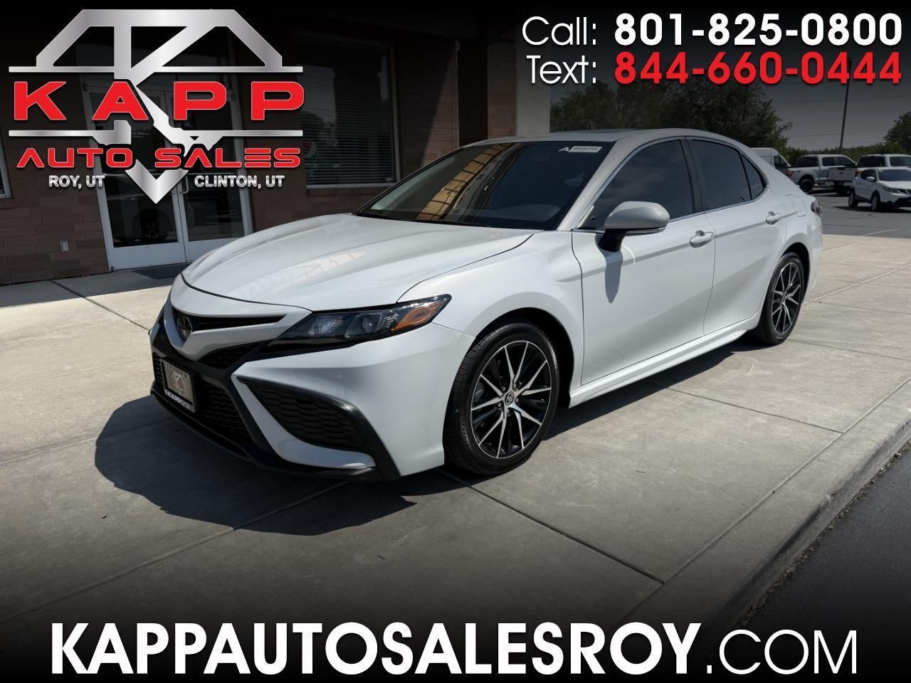 2023 Toyota Camry SE