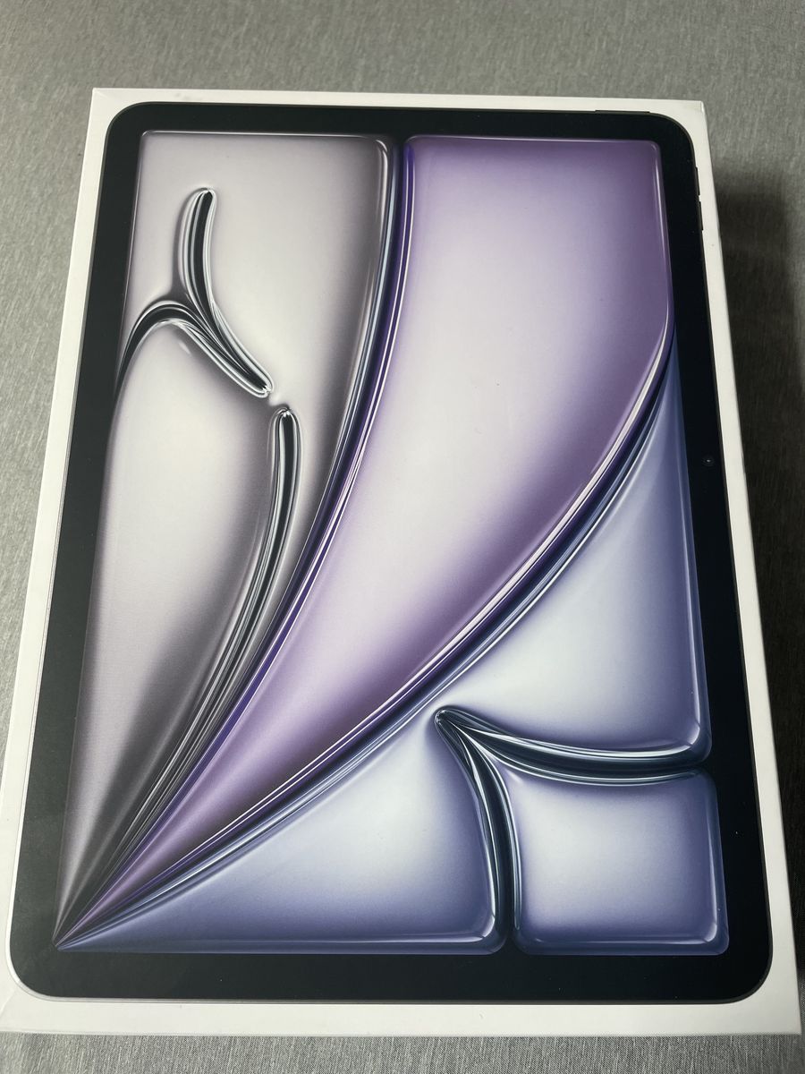 Apple iPad Air M4 256 11 inch NEW IN BOX