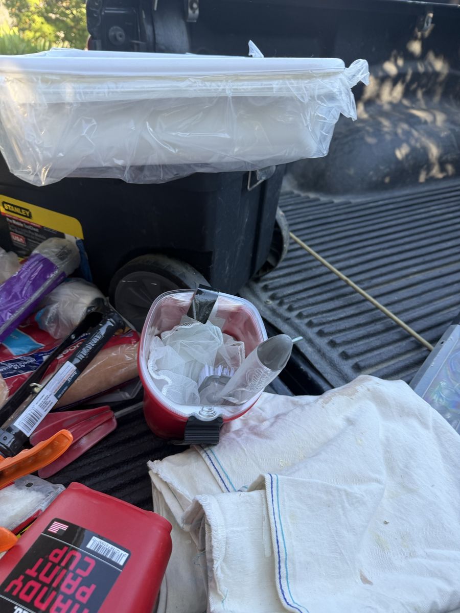 Main image 3
