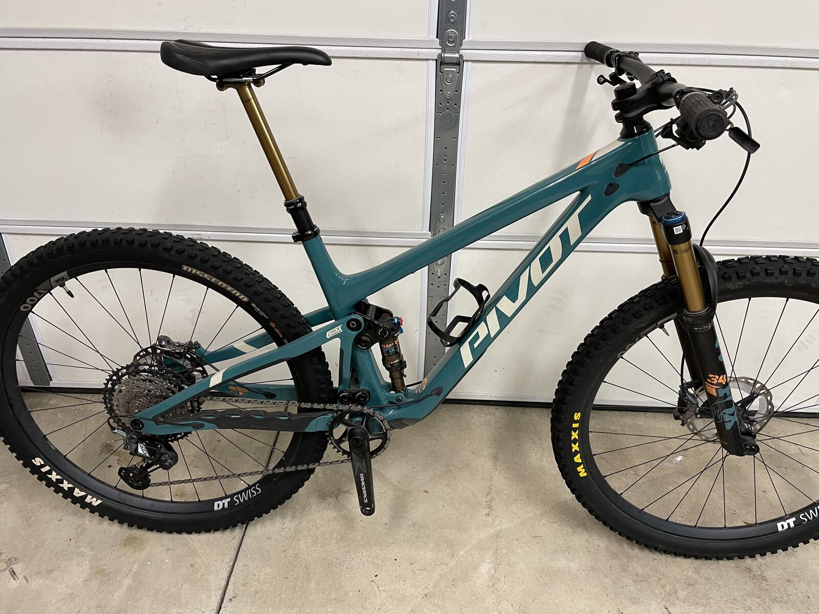 Pivot Trail 429 Pro (Large)