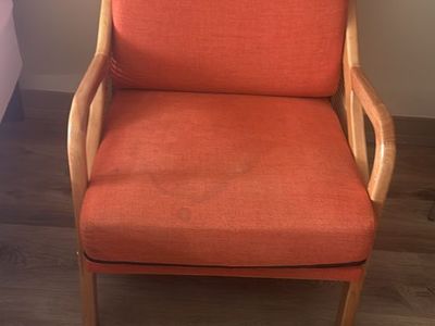 Accent Arm chair - West Elm Chair great condition