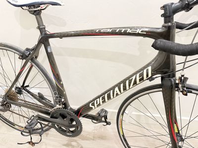 Specialized tarmac carbon fiber road bike