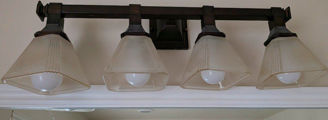 4 Light Bathroom Vanity Fixture
