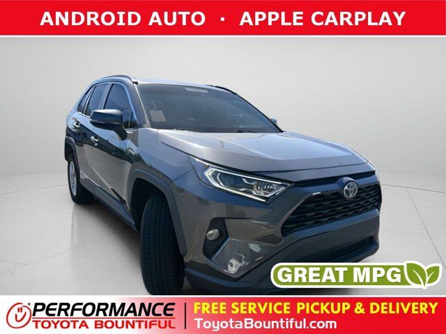 2021 Toyota RAV4 XLE