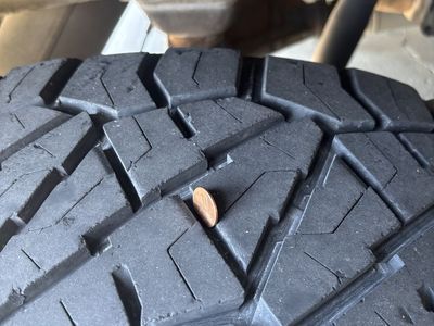 22 in. wheels 35 in. Tires