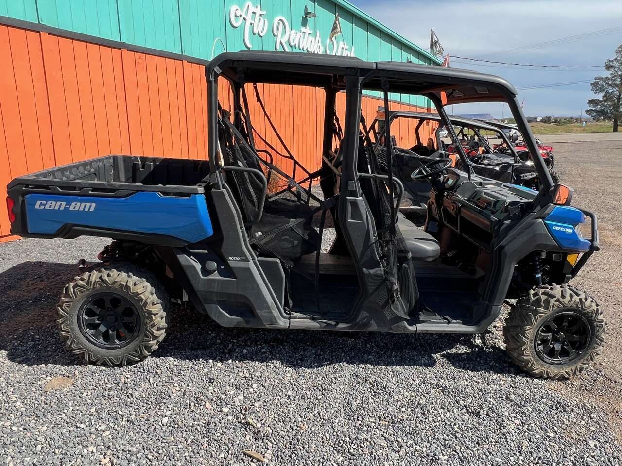 2022 Can-Am Defender Max XT HD10 6-Seater — 1,798 Miles