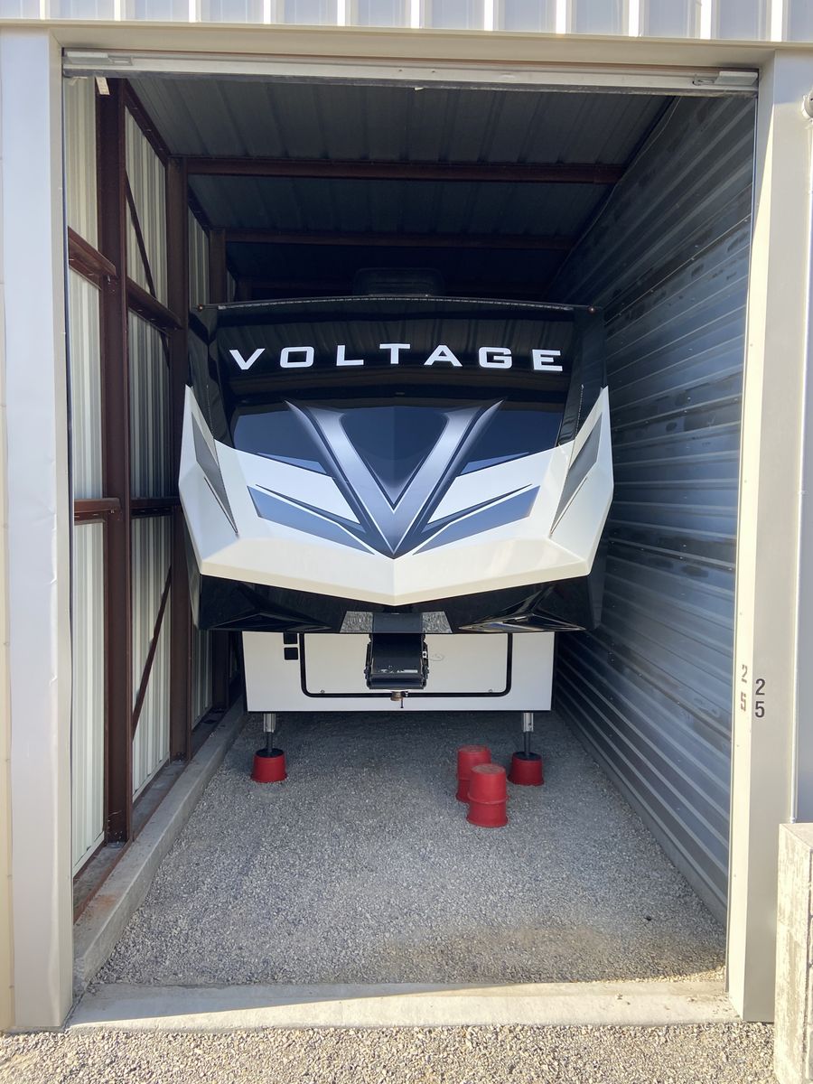 2021 Voltage Toyhauler