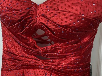 Beautiful NEW Red Formal Long Dress