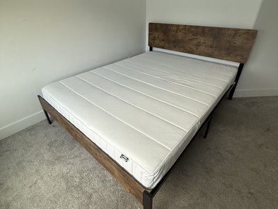 Queen bed frame + mattress