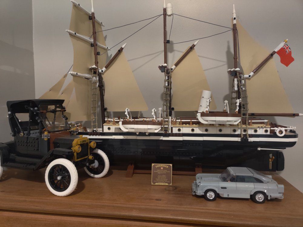 Main image 3