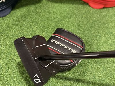 Wilson Infinite 606 ZT Milled Zero Torque Center Shaft Putter 35" Black W/Head Cover - Mint
