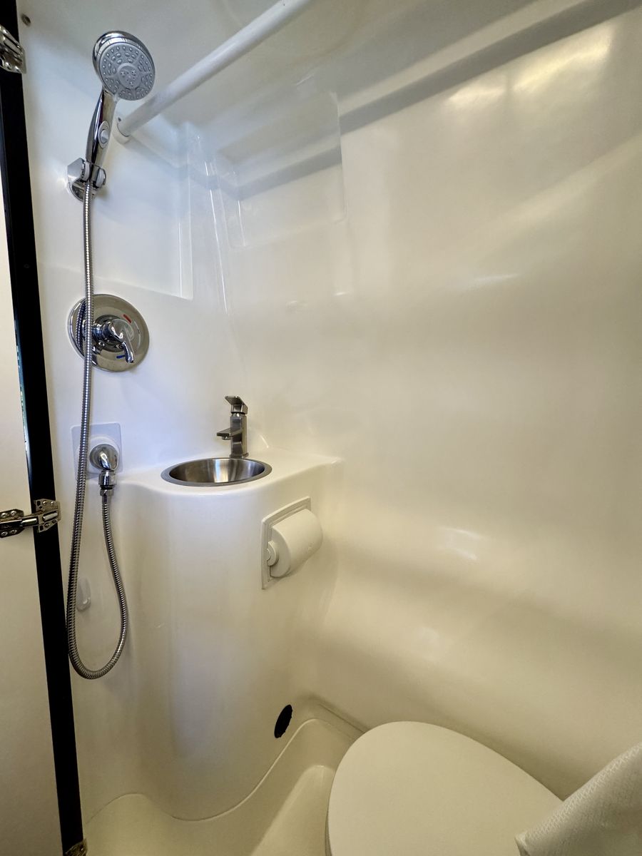 Main image 11