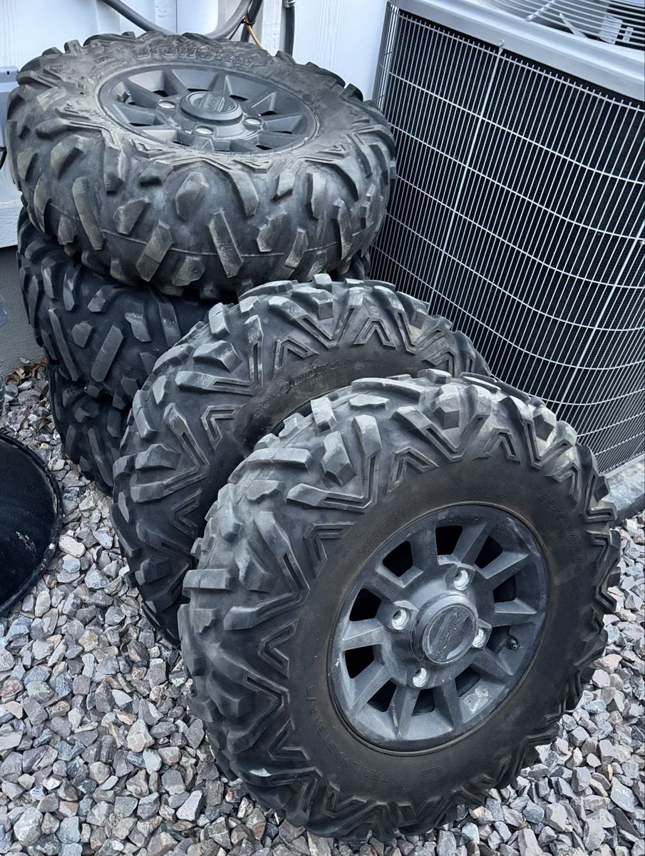 Polaris RZR XP 1000 Stock 14" Wheels & 29" Tires