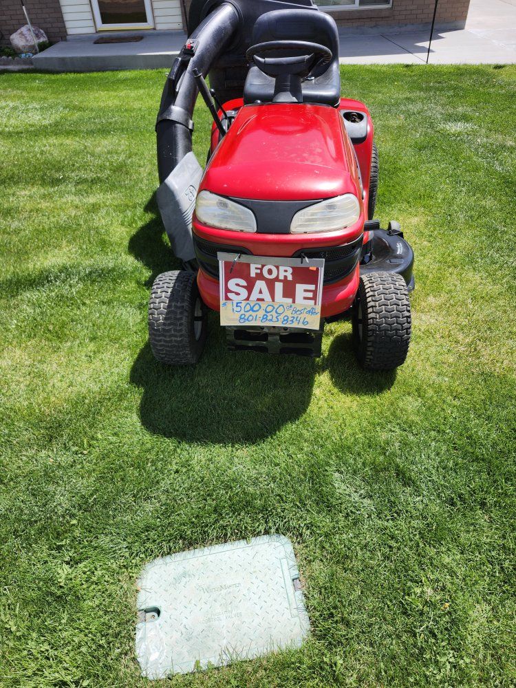 Riding lawn mower