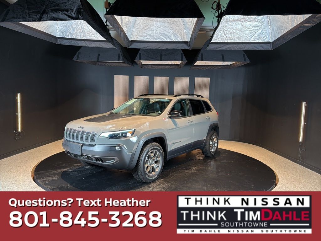2022 Jeep Cherokee Trailhawk