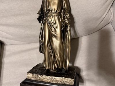 Angela Johnson Sculpture of Jesus ~ Beaut