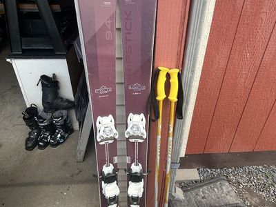 Made In Slovenia Elan Ripstick 94 Women's Skis - 162cm With Scott Poles