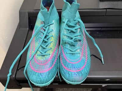 Nike Women's High-Top Soccer Cleats - Turquoise/Pink - Size 9