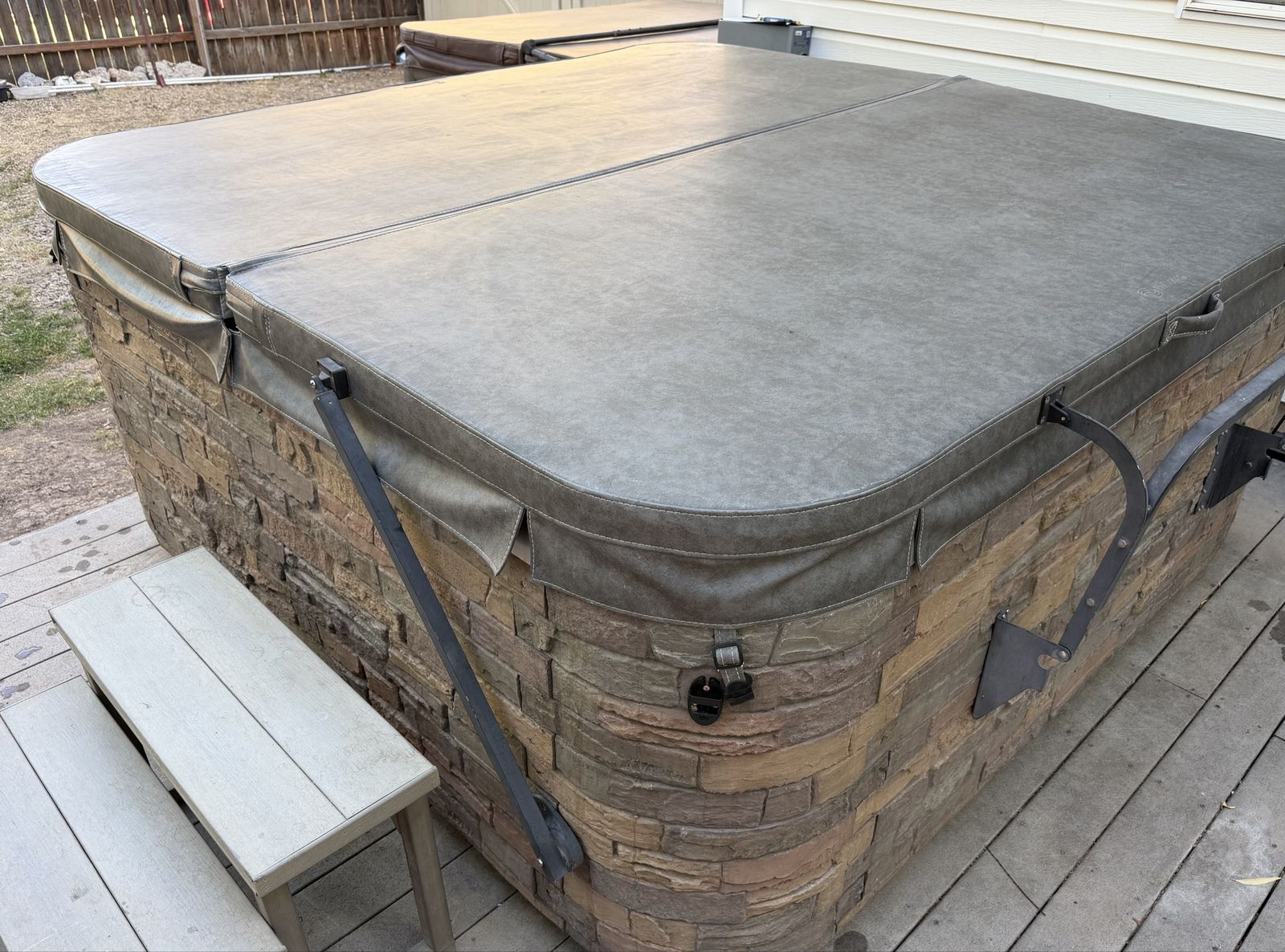 HotSpring Aria Hot Tub/Spa