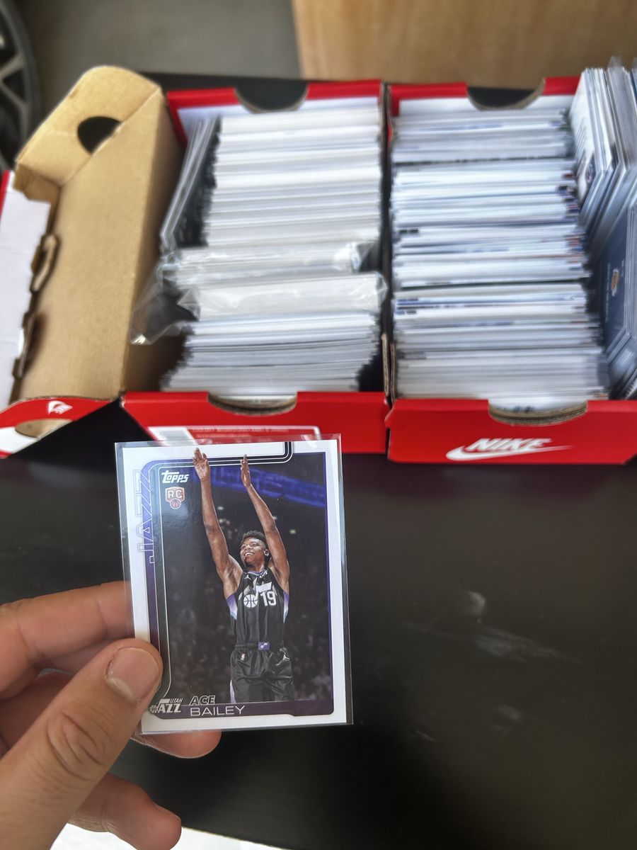 Sports cards (2022-2026) baseball, basketball, nfl. Some good rookie slot cards. Ace Bailey, Dylan Carter, Dylan Harper. Etc.